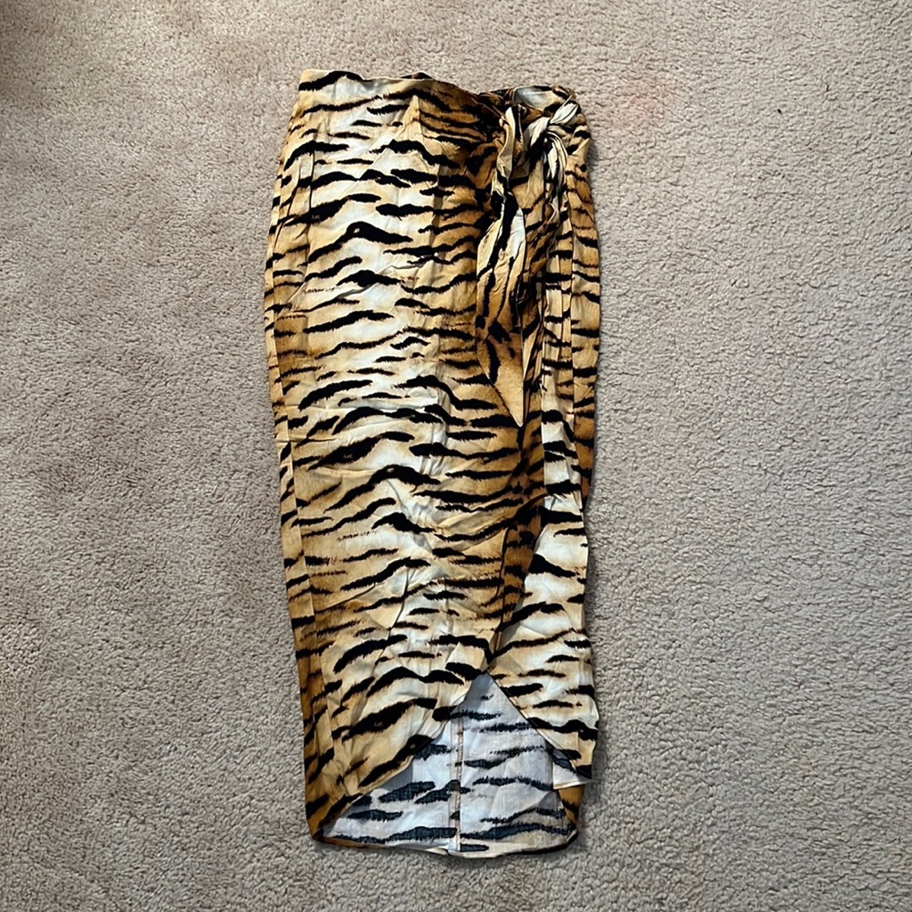 Tiger skirt